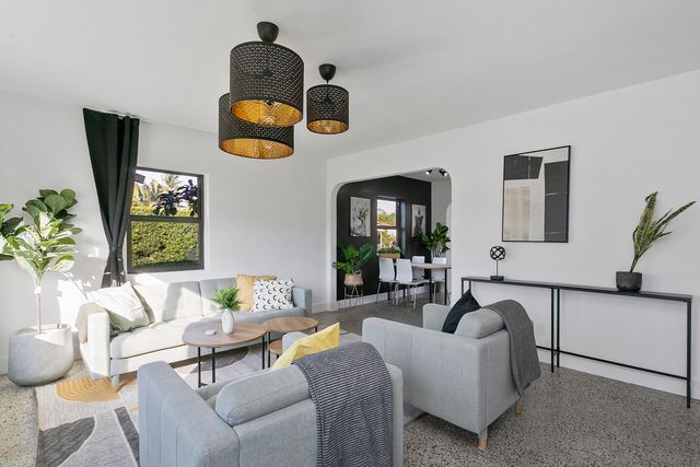 601 NE 33rd Street, Oakland Park, FL 33334