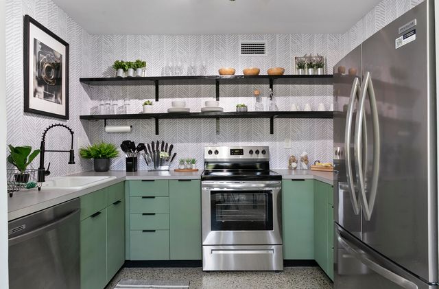 601 NE 33rd Street, Oakland Park, FL 33334