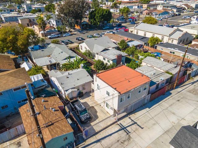 3753 59 N 42nd Street N, San Diego, CA 92105