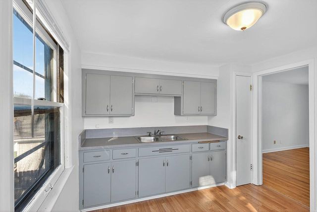 3435 S 2ND STREET, Milwaukee, WI 53207