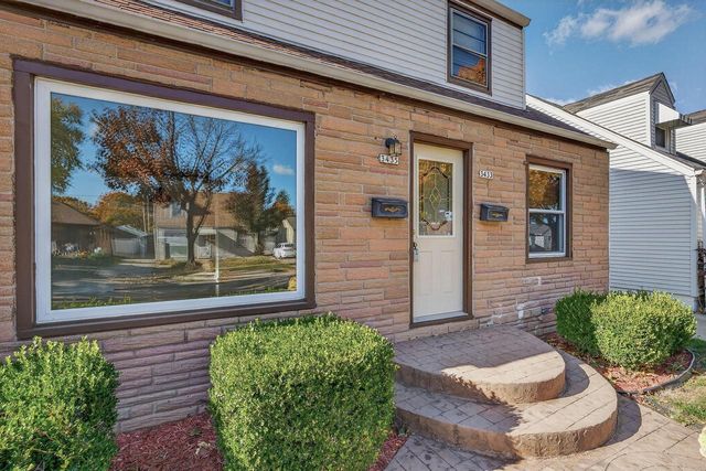 3435 S 2ND STREET, Milwaukee, WI 53207