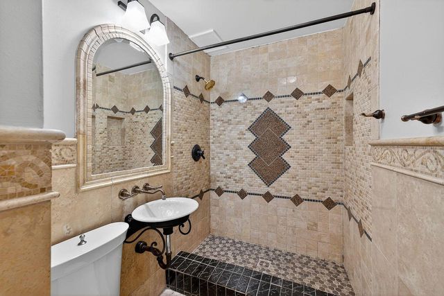 3435 S 2ND STREET, Milwaukee, WI 53207