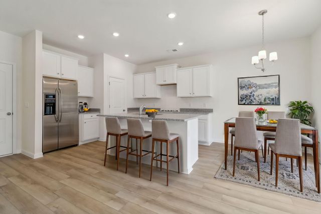 8050 Smooth Whiskey Circle, New Ellenton, SC 29809