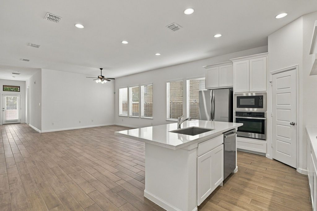 9336 Buckeye Bend, Little Elm, TX 75068 — photo 3