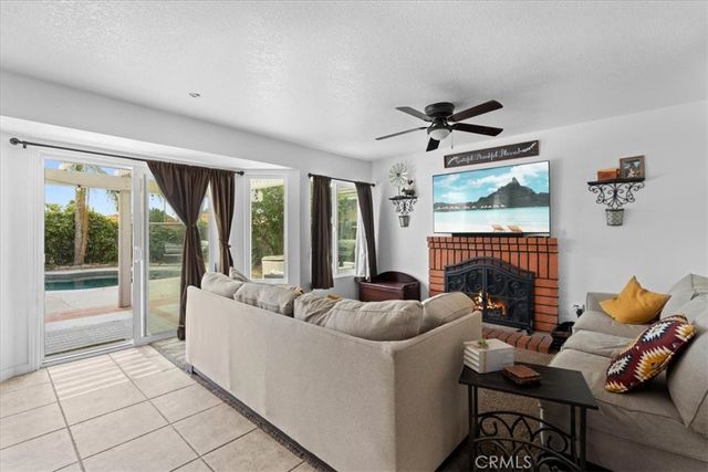 30569 Meadow Run, Menifee, CA 92584