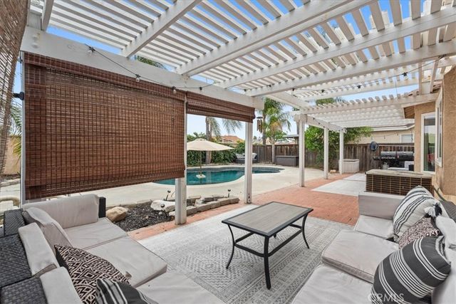 30569 Meadow Run, Menifee, CA 92584