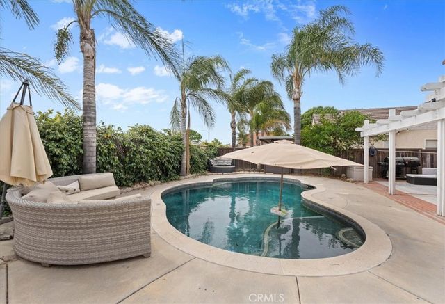 30569 Meadow Run, Menifee, CA 92584