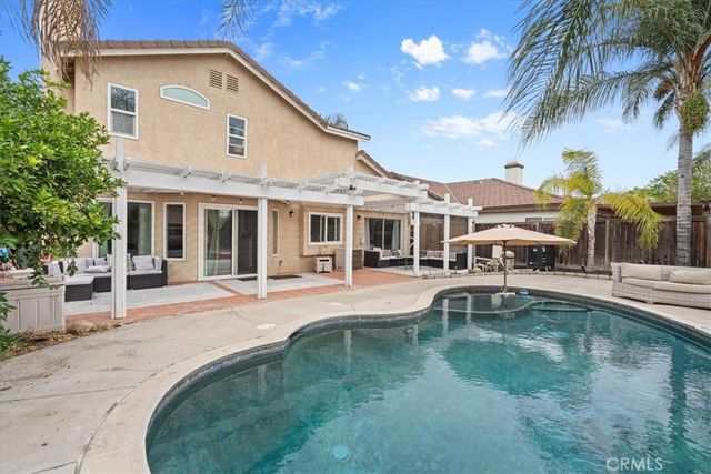 30569 Meadow Run, Menifee, CA 92584