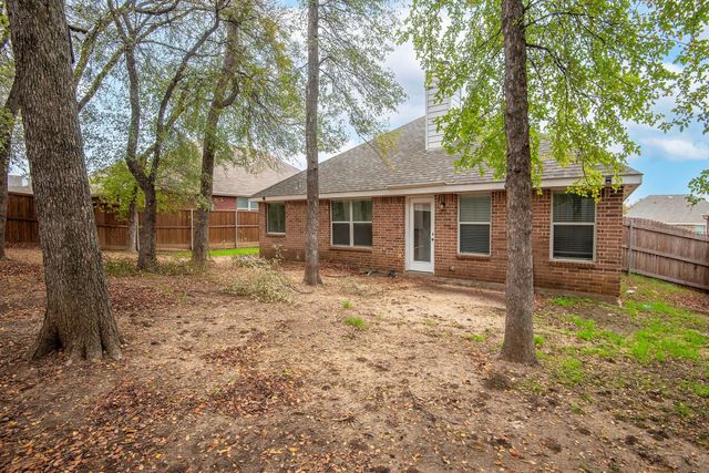 448 Northbrook Avenue, Oak Point, TX 75068
