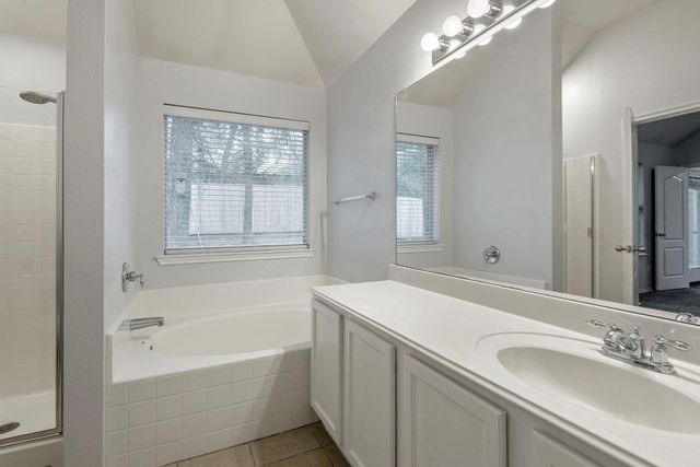 448 Northbrook Avenue, Oak Point, TX 75068