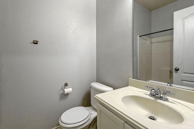 448 Northbrook Avenue, Oak Point, TX 75068