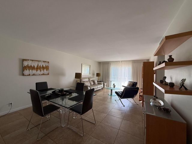 1200 Hibiscus Avenue 806, Pompano Beach, FL 33062