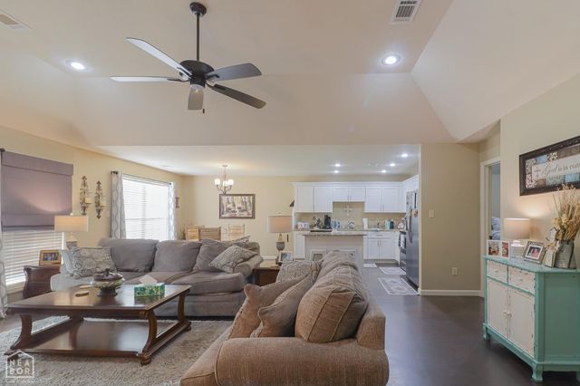 417 Arrowhead Road, Trumann, AR 72472