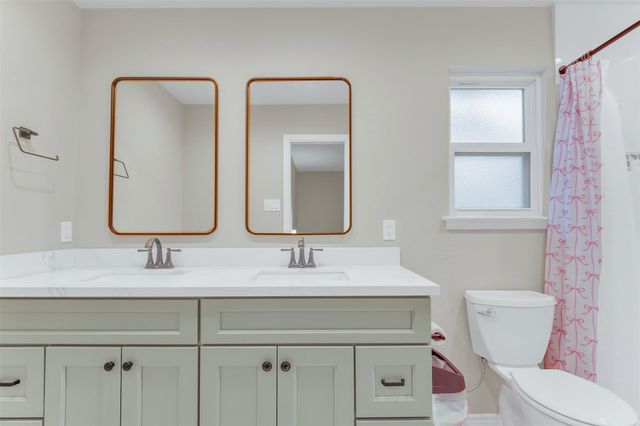 9107 Mauna Loa Lane, Houston, TX 77040