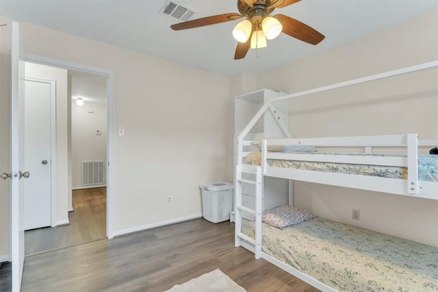 9107 Mauna Loa Lane, Houston, TX 77040