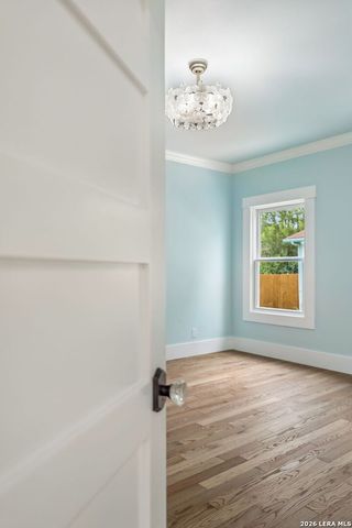 318 Devine, San Antonio, TX 78210