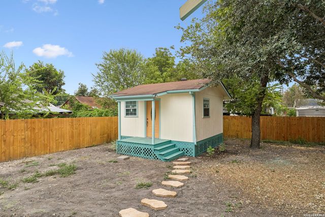 318 Devine, San Antonio, TX 78210