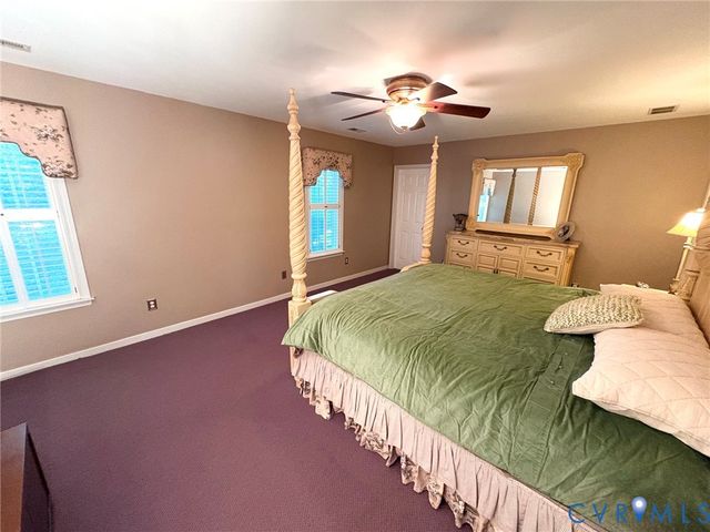8997 Kings Charter Dr, Hanover, VA 23116