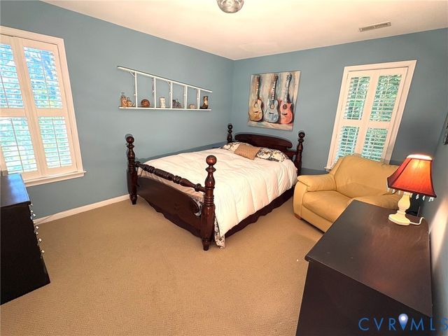 8997 Kings Charter Dr, Hanover, VA 23116