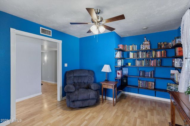 2427 E DEL RIO Drive, Tempe, AZ 85282