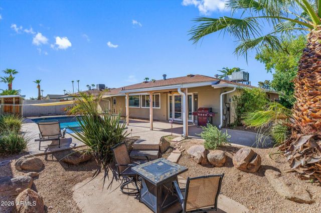 2427 E DEL RIO Drive, Tempe, AZ 85282