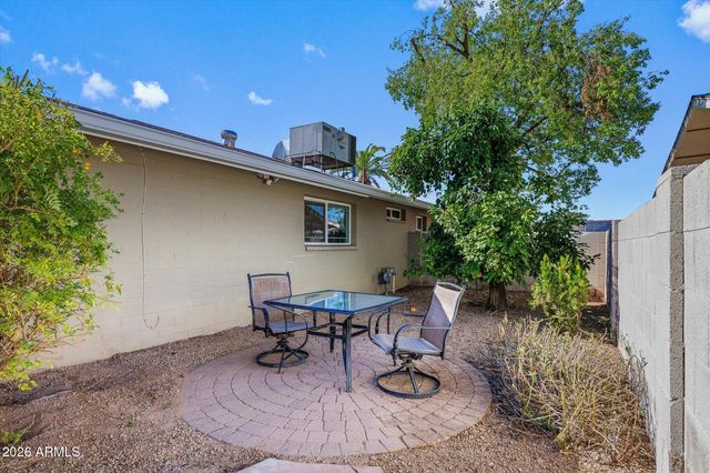 2427 E DEL RIO Drive, Tempe, AZ 85282