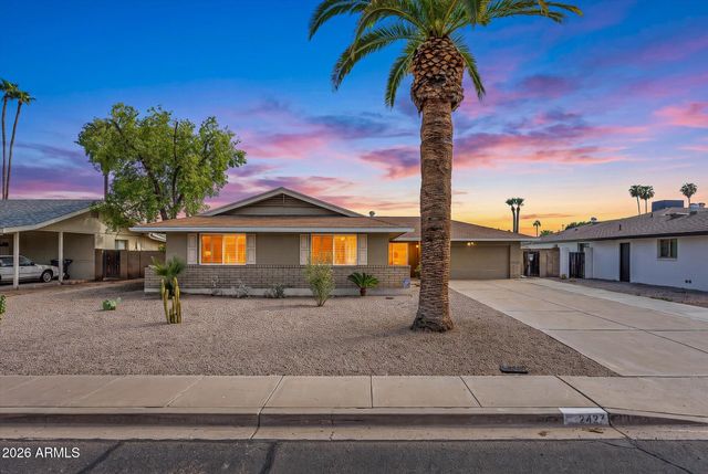 2427 E DEL RIO Drive, Tempe, AZ 85282