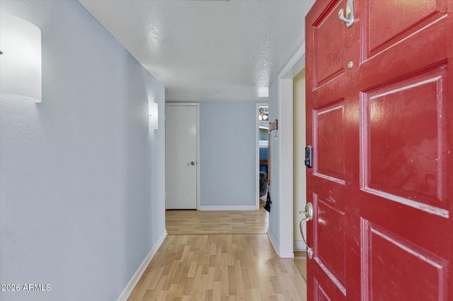 2427 E DEL RIO Drive, Tempe, AZ 85282