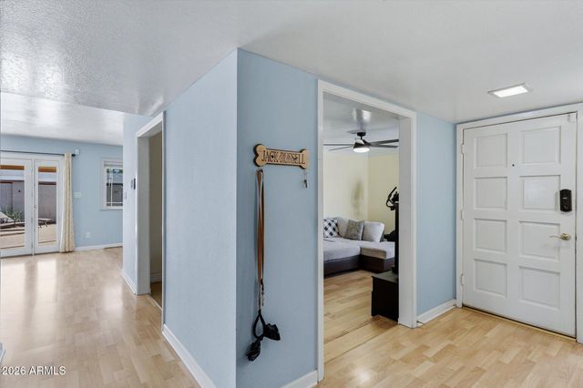 2427 E DEL RIO Drive, Tempe, AZ 85282
