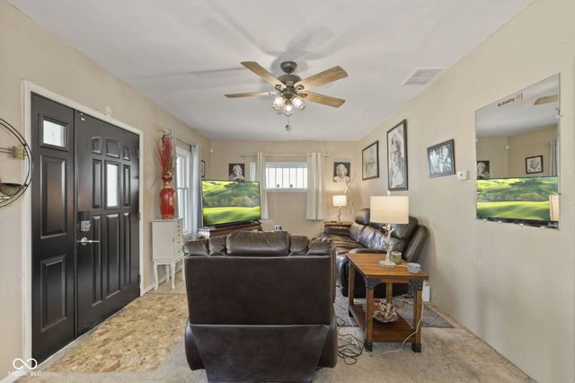 2443 Meridian Street, Anderson, IN 46016