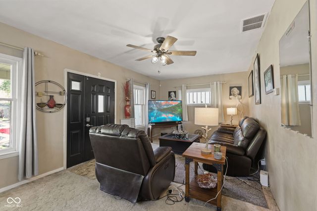 2443 Meridian Street, Anderson, IN 46016
