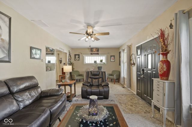 2443 Meridian Street, Anderson, IN 46016