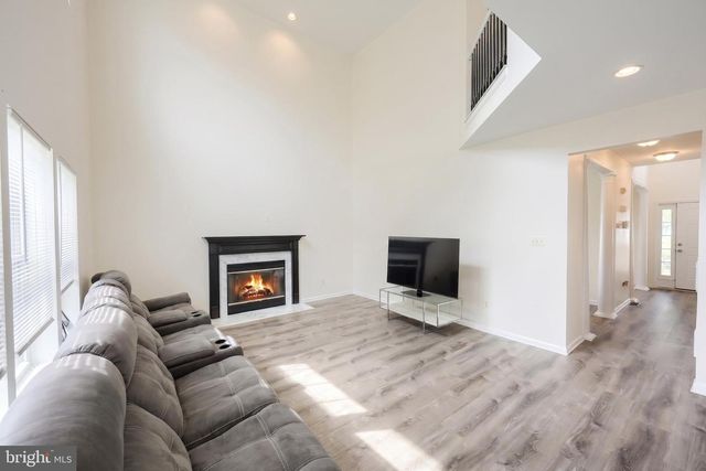 95 SIENNA DR, York, PA 17406