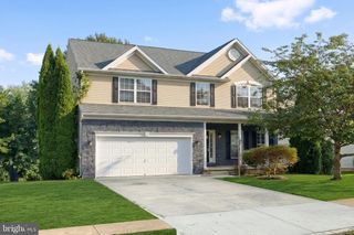 95 SIENNA DR, York, PA 17406