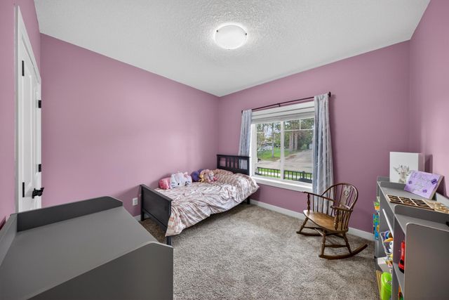 3913 Sunnydale Lane SE, Rochester, MN 55904