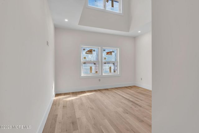 64 Byrnes Lane, Eatontown, NJ 07724