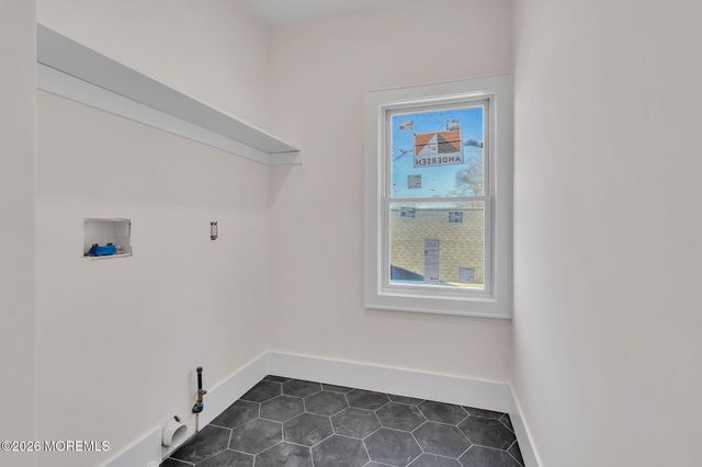 64 Byrnes Lane, Eatontown, NJ 07724