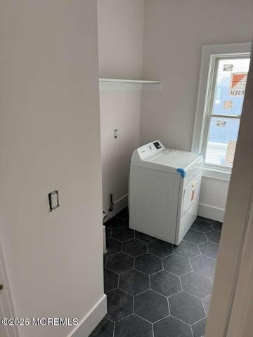 64 Byrnes Lane, Eatontown, NJ 07724