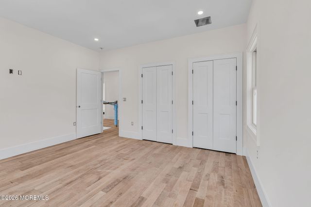 64 Byrnes Lane, Eatontown, NJ 07724