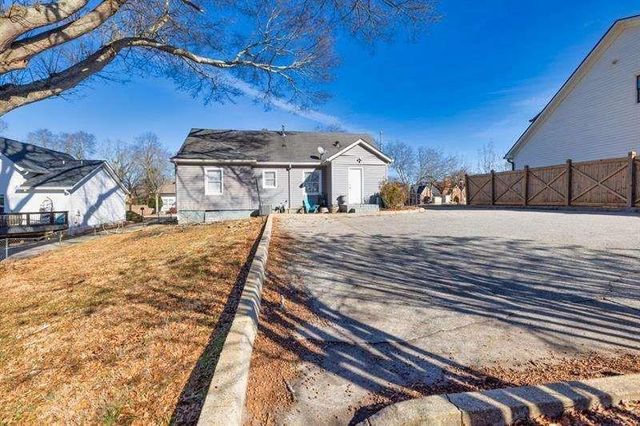 449 South Hill Street, Buford, GA 30518