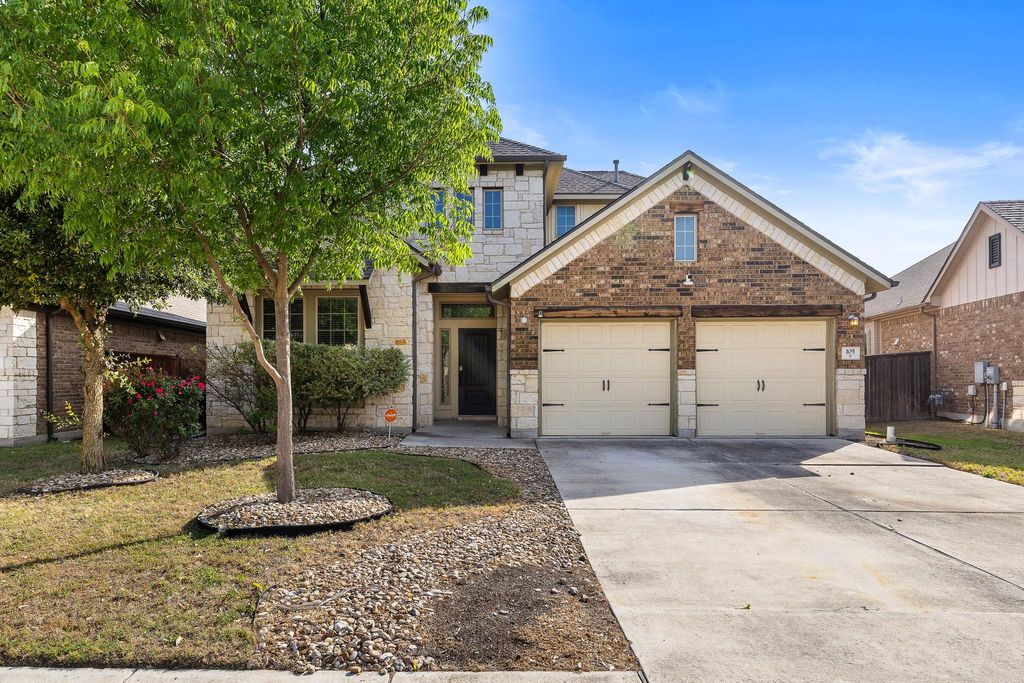 105 Peggy DR, Liberty Hill, TX 78642