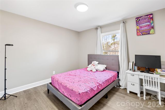 121 Rustic Way Lane, Mooresville, NC 28117