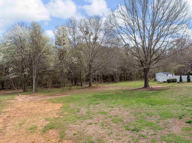 434 shallowford Drive, Boiling Springs, SC 29316