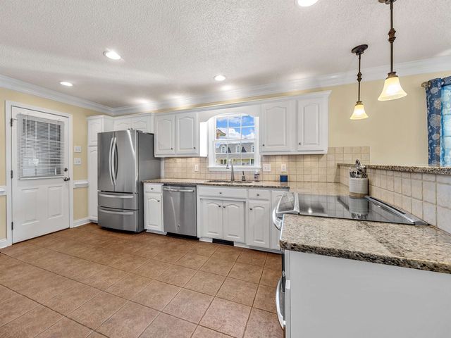 434 shallowford Drive, Boiling Springs, SC 29316