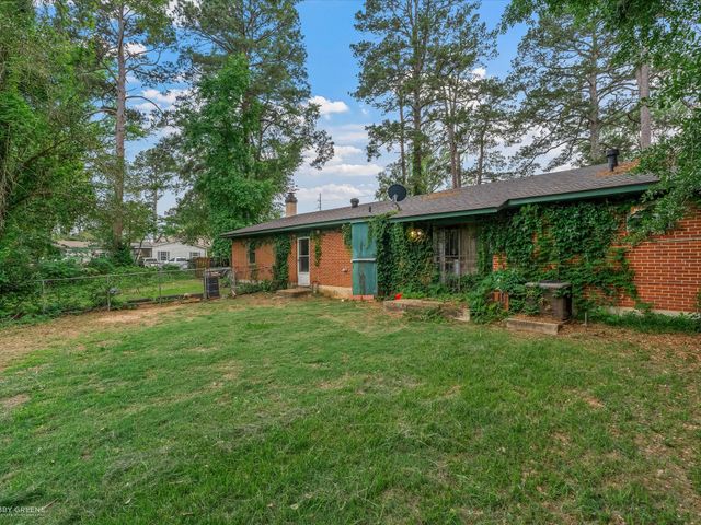 413 S Elm Street, Haughton, LA 71037