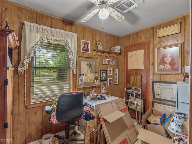 413 S Elm Street, Haughton, LA 71037