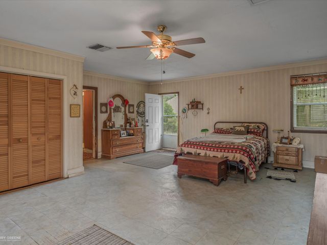 413 S Elm Street, Haughton, LA 71037