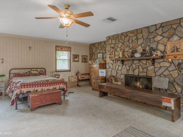 413 S Elm Street, Haughton, LA 71037