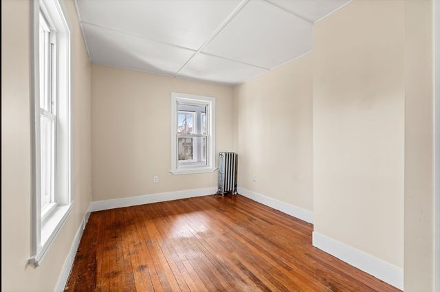 74 Myrtle St, Lynn, MA 01905