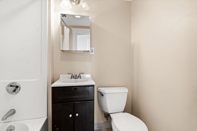 74 Myrtle St, Lynn, MA 01905